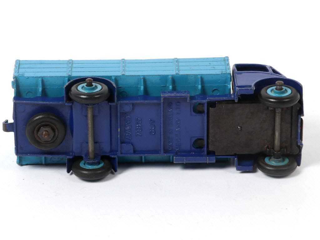Lot 259 - DINKY TOYS (GB) (1)
