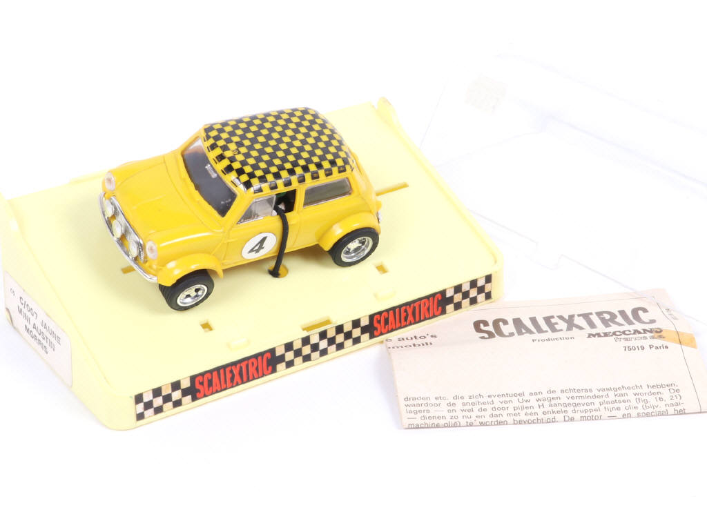 Lot 2 - SCALEXTRIC (FRANCE) (1)
