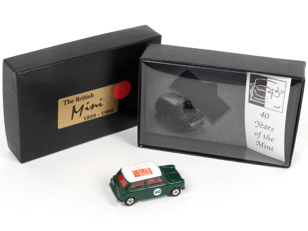 Lot 79 - TOMICA (JAPON) (1)