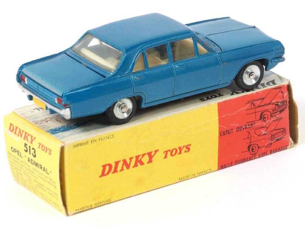 Lot 353 - DINKY TOYS (FRANCE) (1)