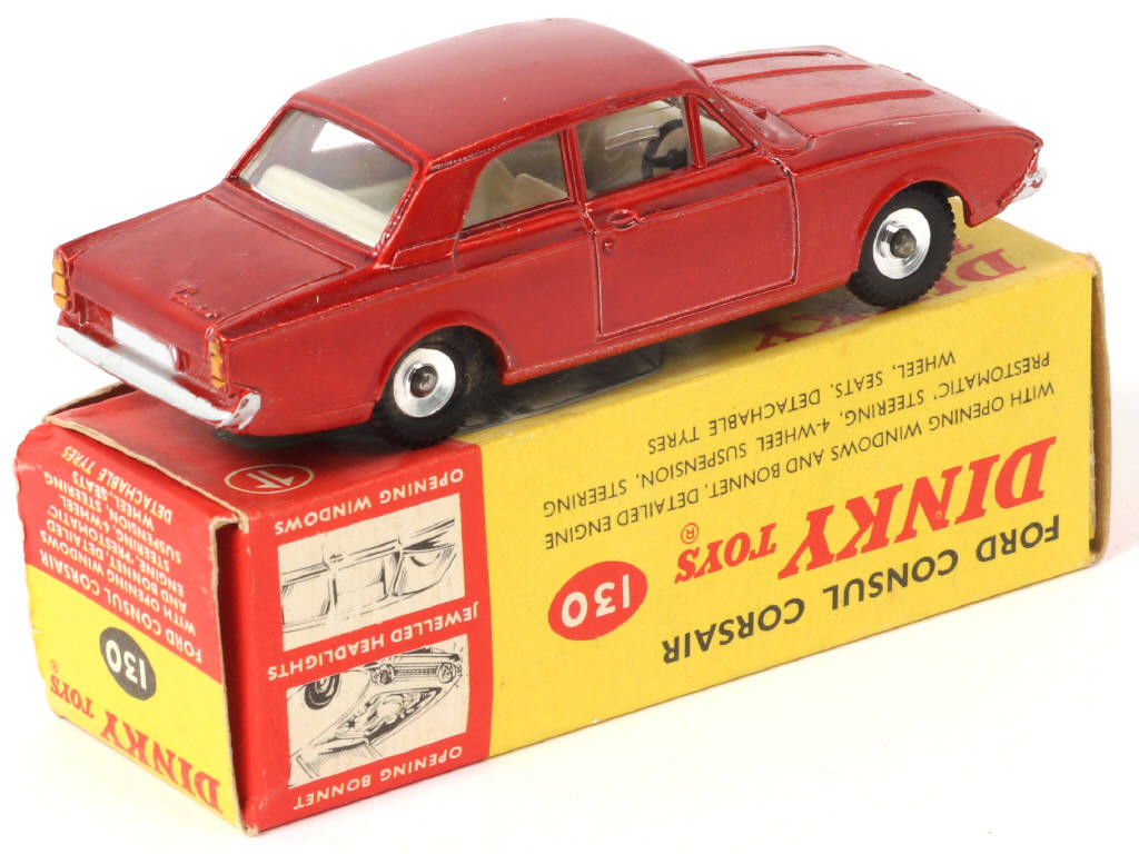 Lot 274 - DINKY TOYS (GB) (1)