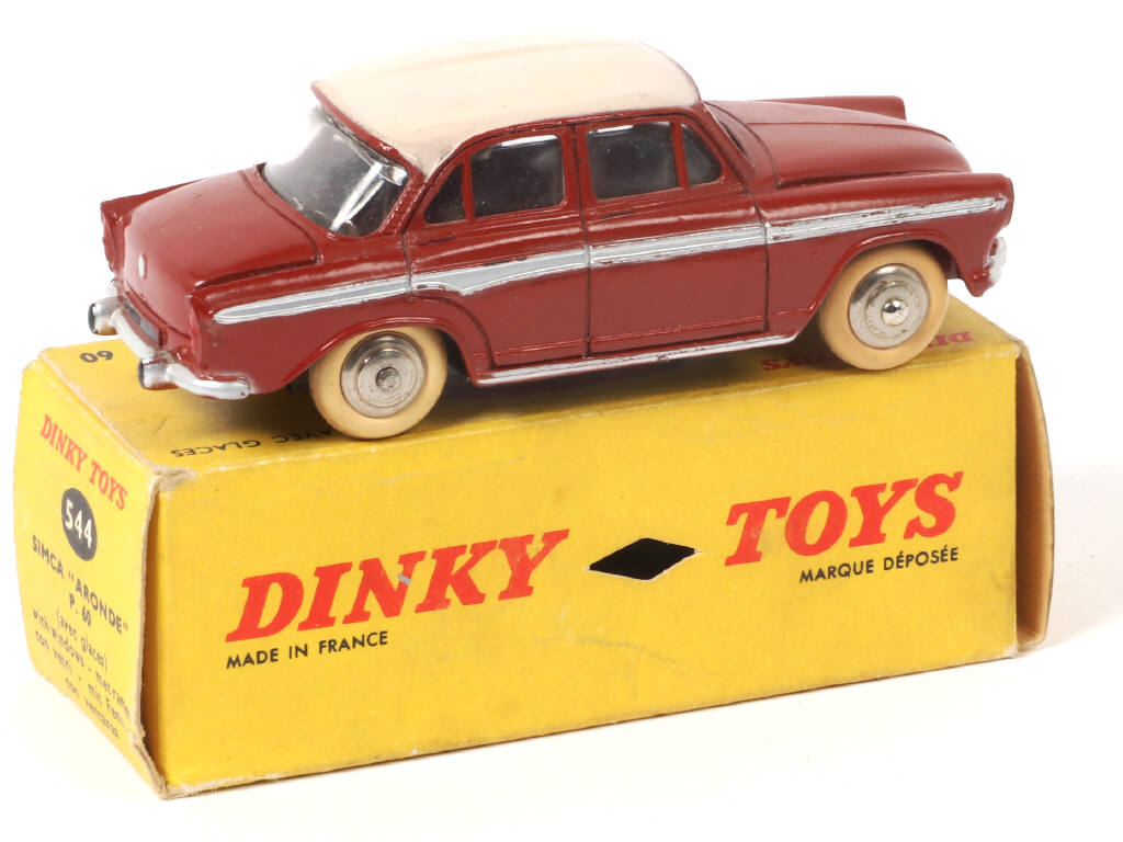 Lot 336 - DINKY TOYS (FRANCE) (1)