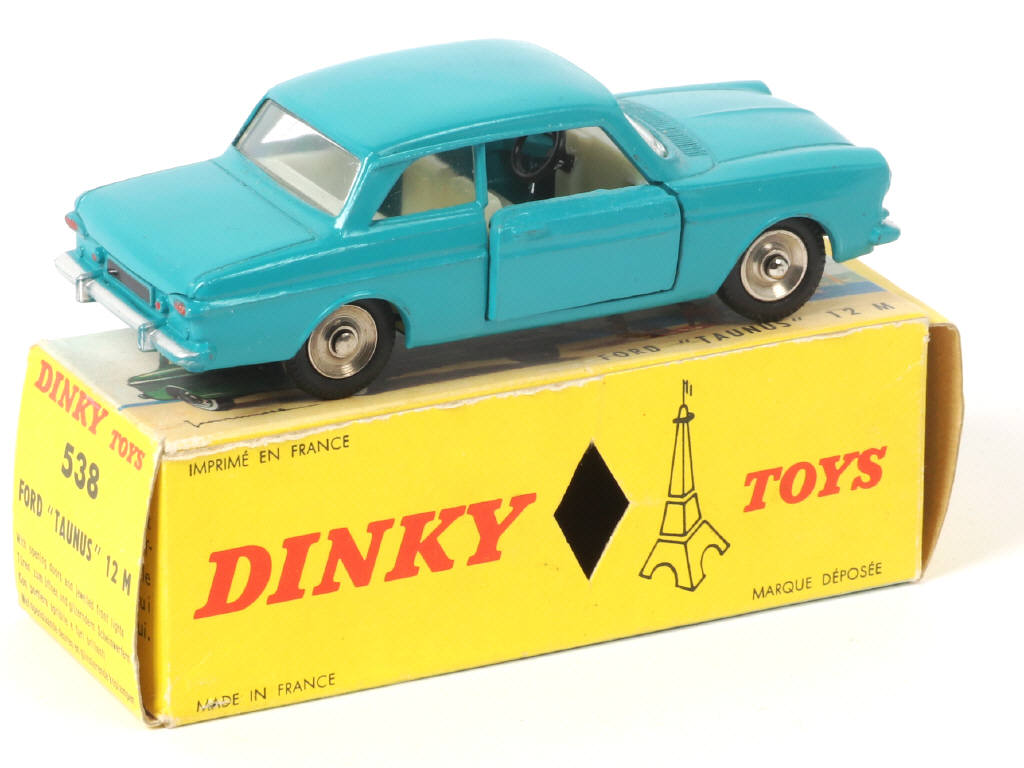 Lot 348 - DINKY TOYS (FRANCE) (1)