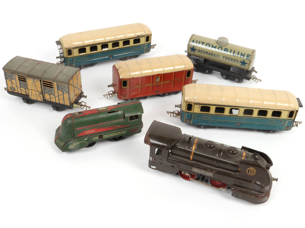 Lot 62 - DIVERS 'Ecartement O' (7)