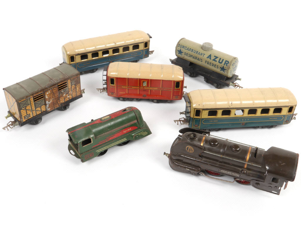Lot 62 - DIVERS 'Ecartement O' (7)