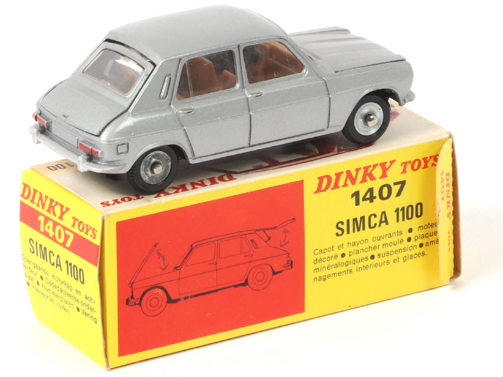 Lot 355 - DINKY TOYS (FRANCE) (1)