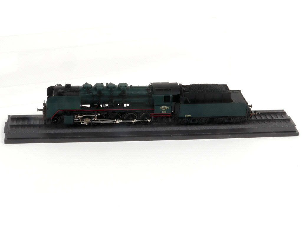Lot 15 - DIVERS 'HO' (1)