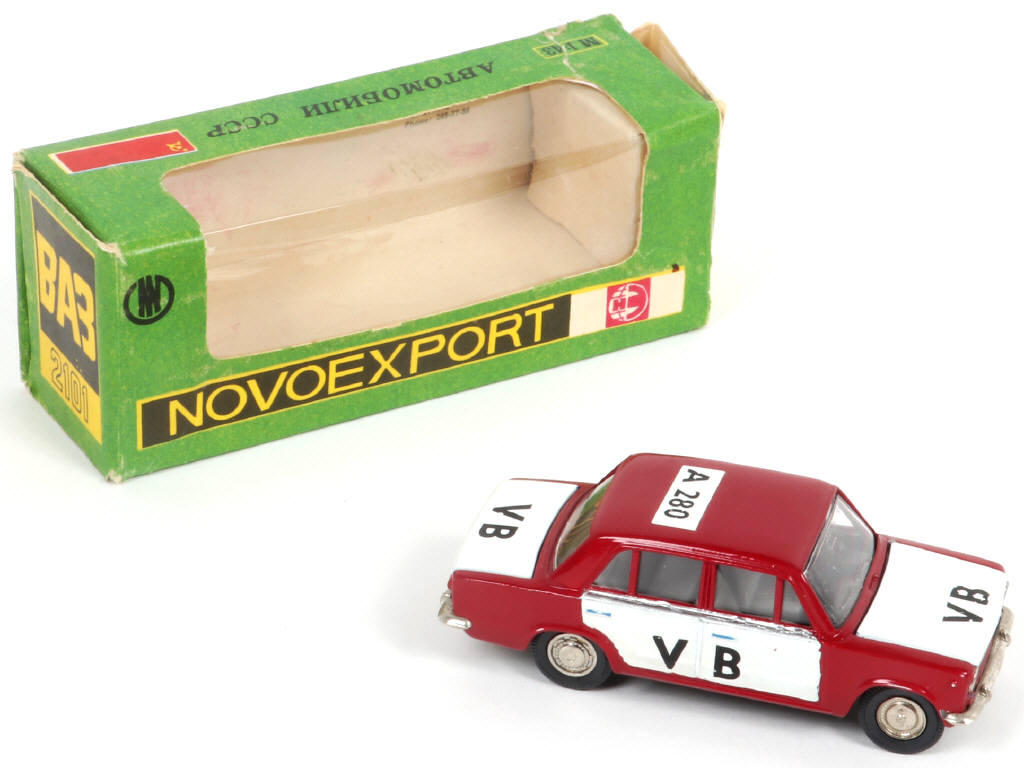Lot 125 - NOVOEXPORT (URSS) (1)
