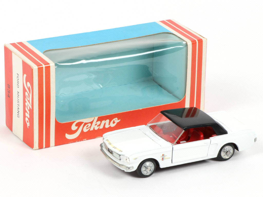 Lot 101 - TEKNO (DANEMARK) (1)