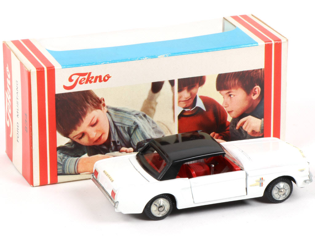 Lot 101 - TEKNO (DANEMARK) (1)