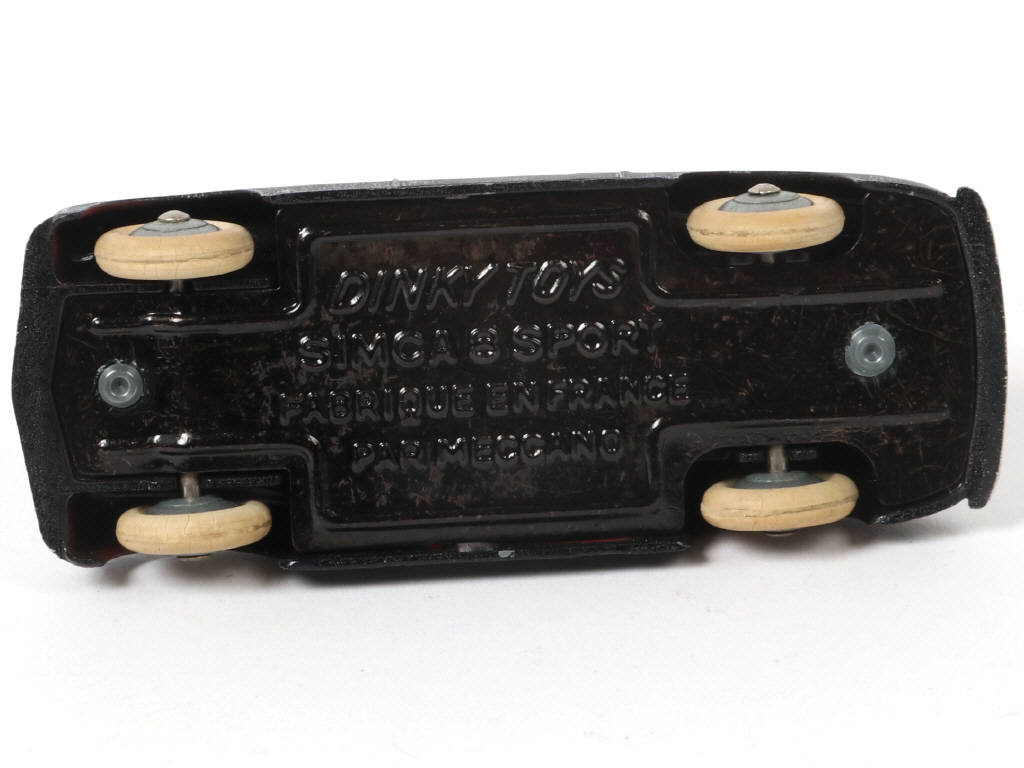 Lot 297 - DINKY TOYS (FRANCE) (1)