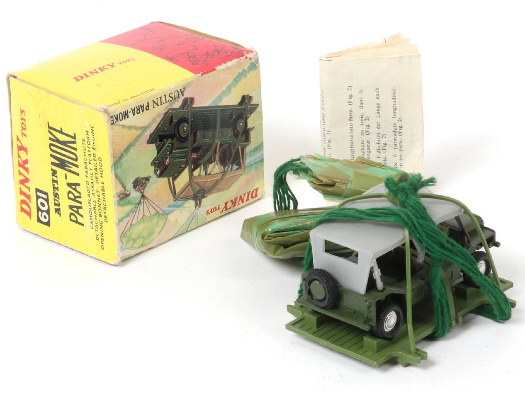Lot 237 - DINKY TOYS (GB) (1)