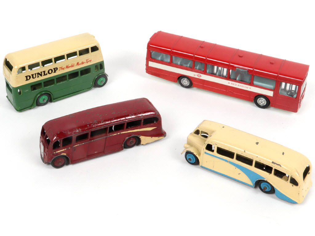 Lot 285 - DINKY TOYS (GB) (4)