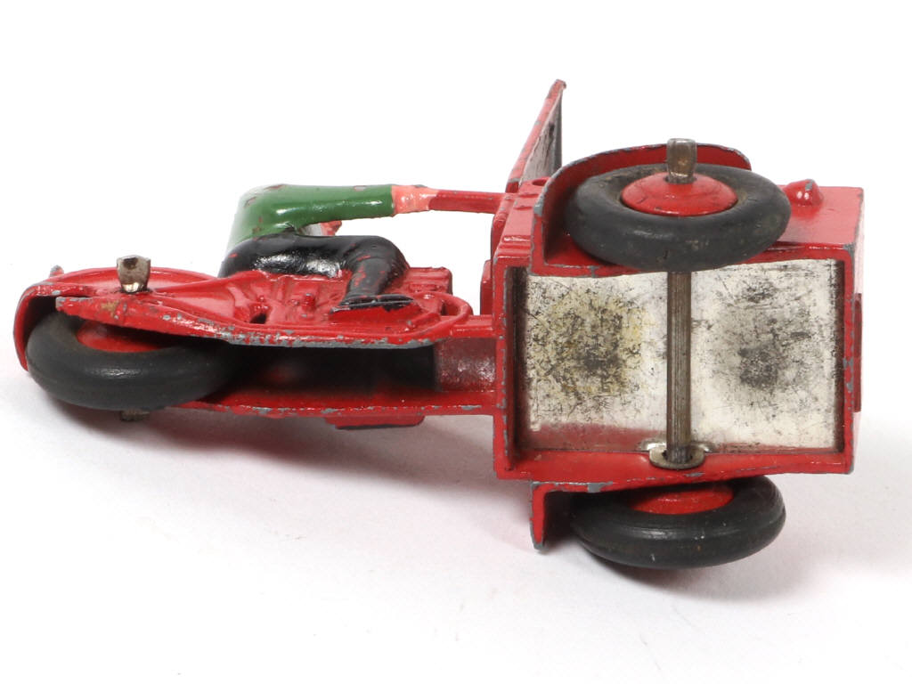Lot 290 - DINKY TOYS (FRANCE) (1)