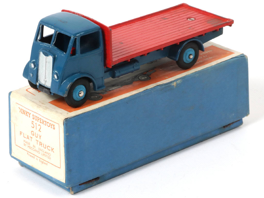 Lot 242 - DINKY TOYS (GB) (1)