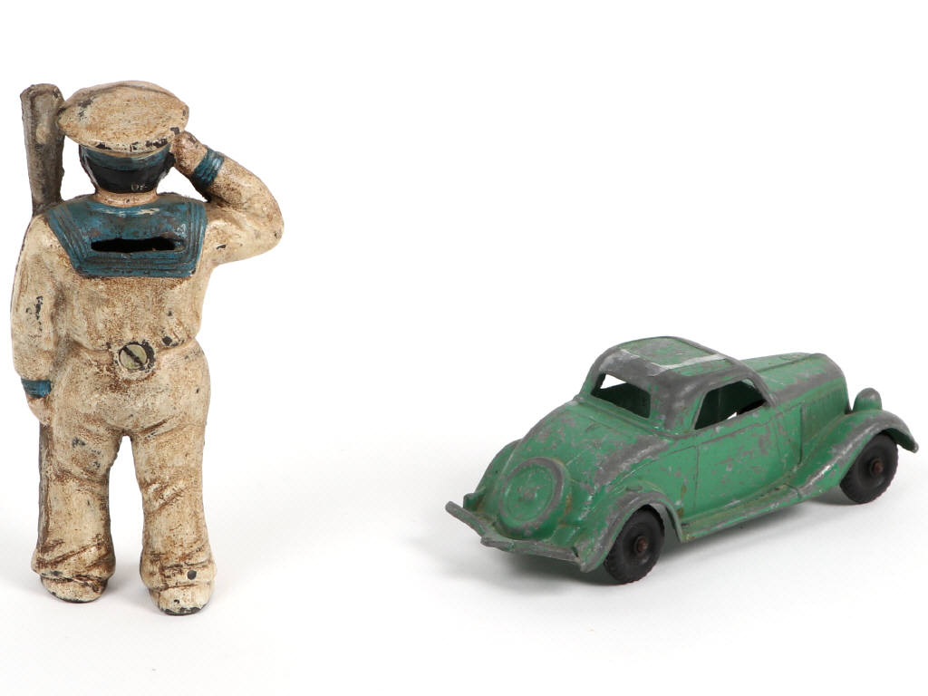 Lot 58 - DIVERS (USA) (2)