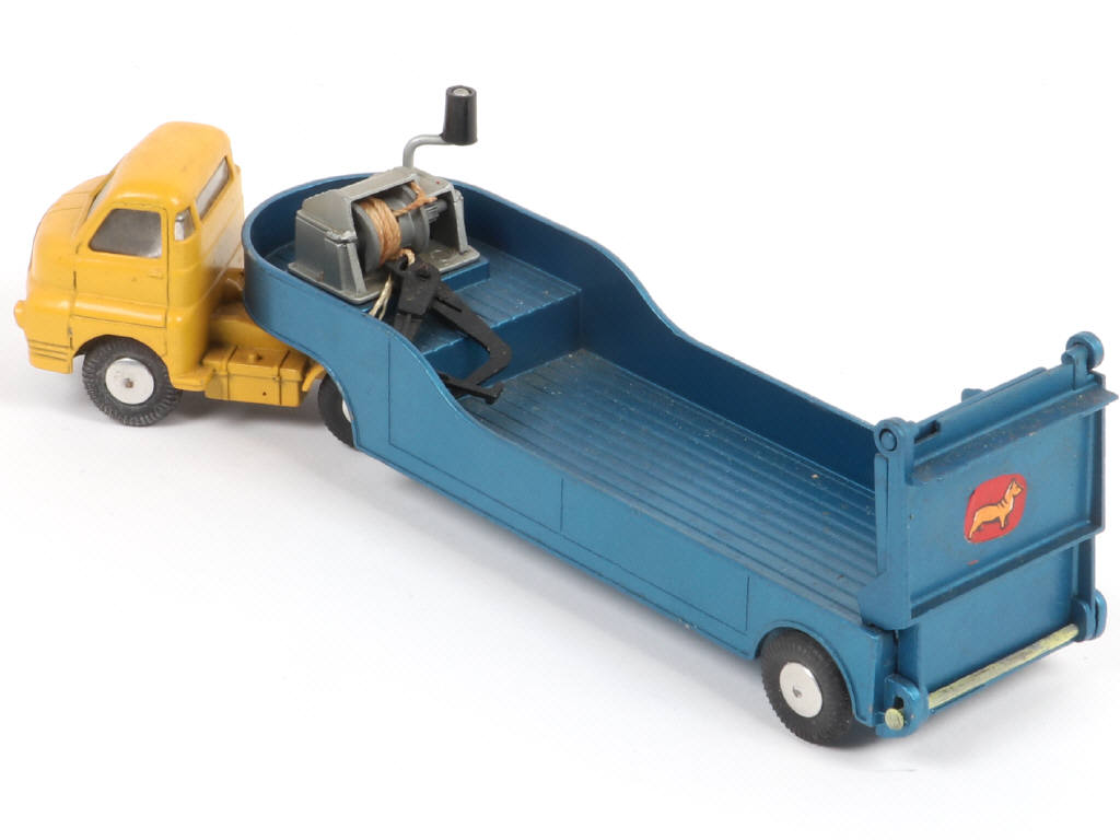 Lot 161 - CORGI TOYS (GB) (1)