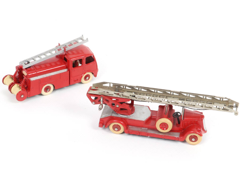 Lot 393 - DINKY TOYS (FRANCE) (2)