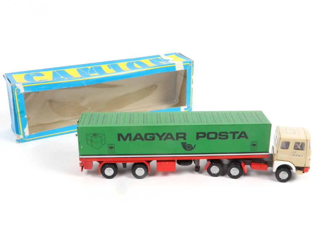 Lot 35 - DIVERS (TCHECOSLOVAQUIE) (1)