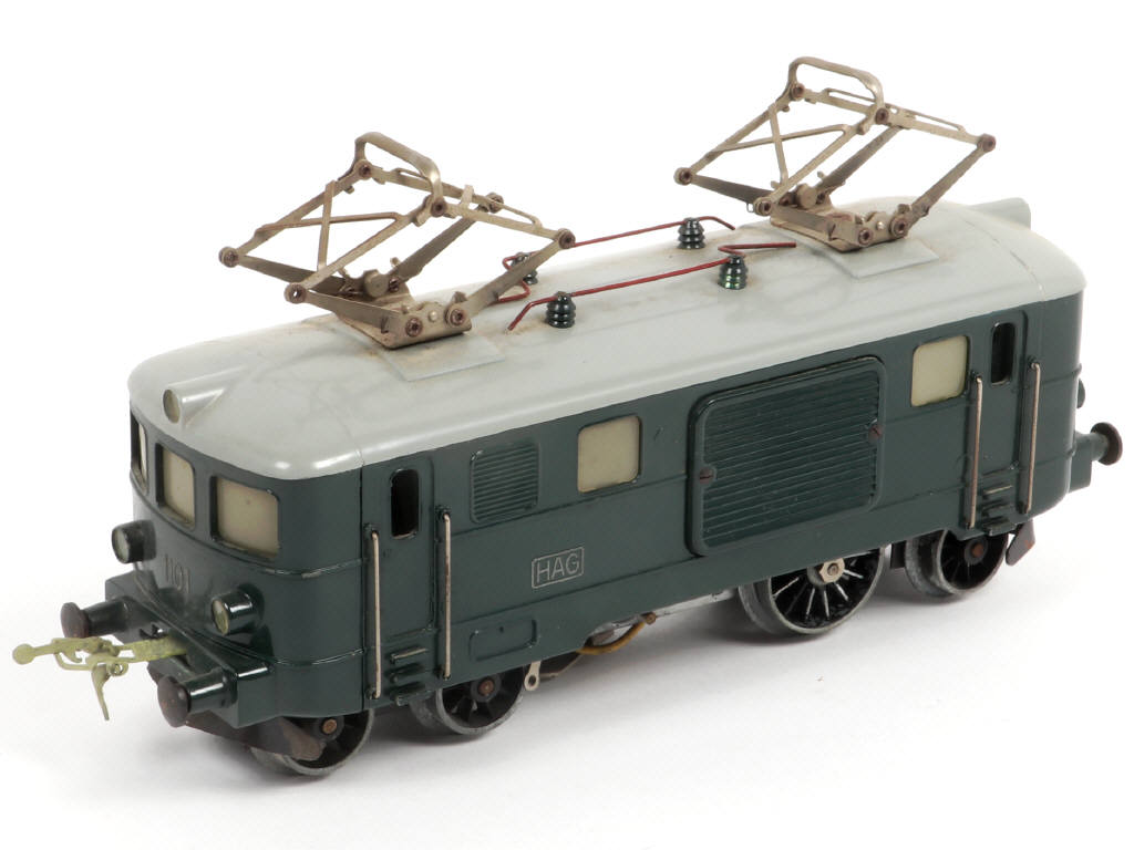 Lot 26 - HAG (SUISSE) (1)