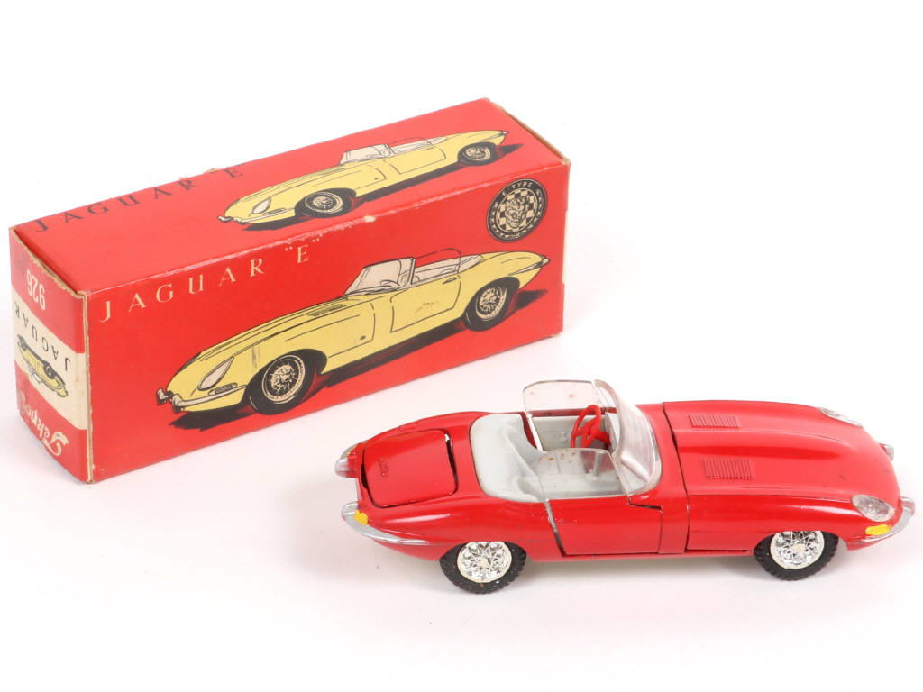 Lot 101 - TEKNO (DANEMARK) (1)