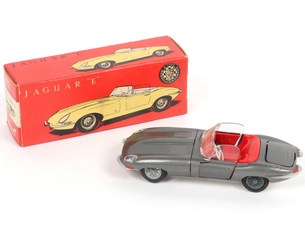 Lot 100 - TEKNO (DANEMARK) (1)