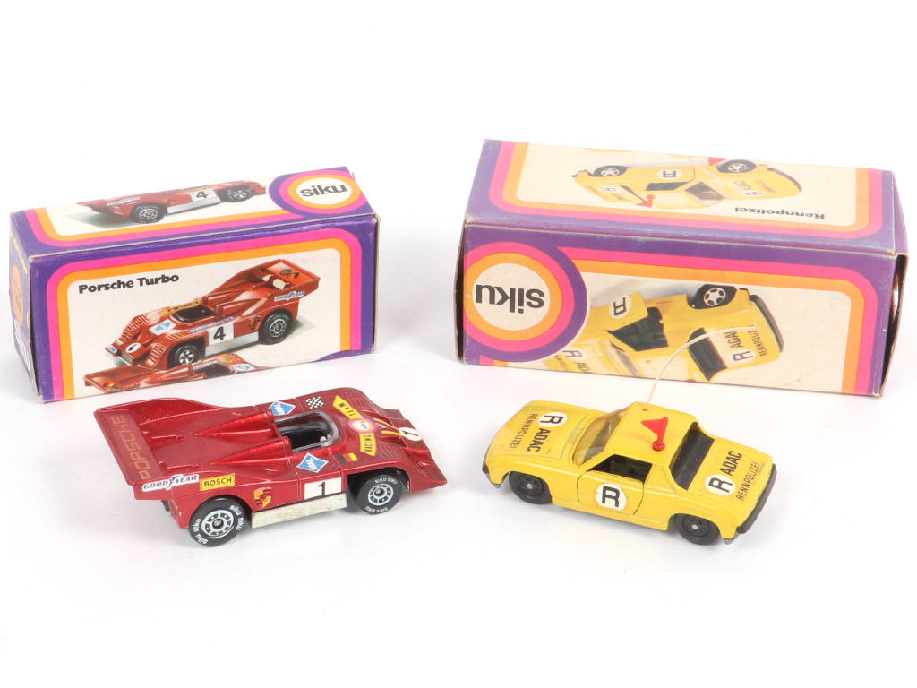 Lot 111 - SIKU (ALLEMAGNE) (2)