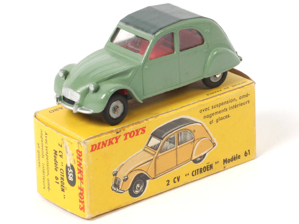 Lot 404 - DINKY TOYS (FRANCE) (1)