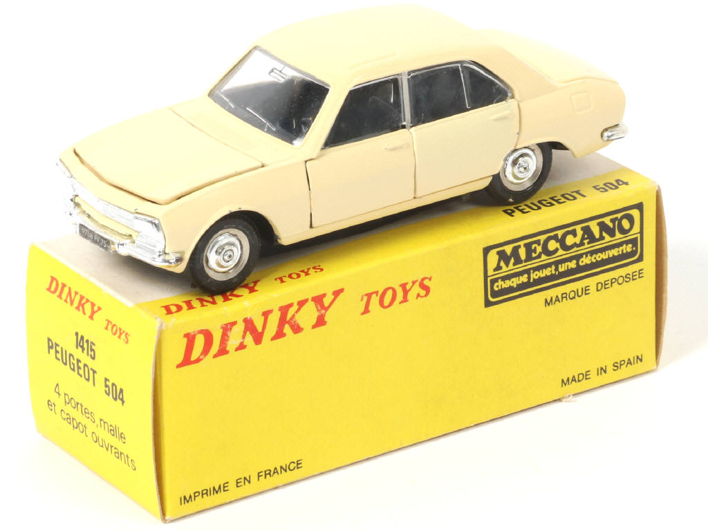 Lot 405 - DINKY TOYS (FRANCE) (1)