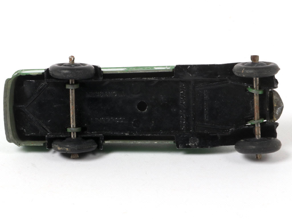 Lot 297 - DINKY TOYS (GB) (1)