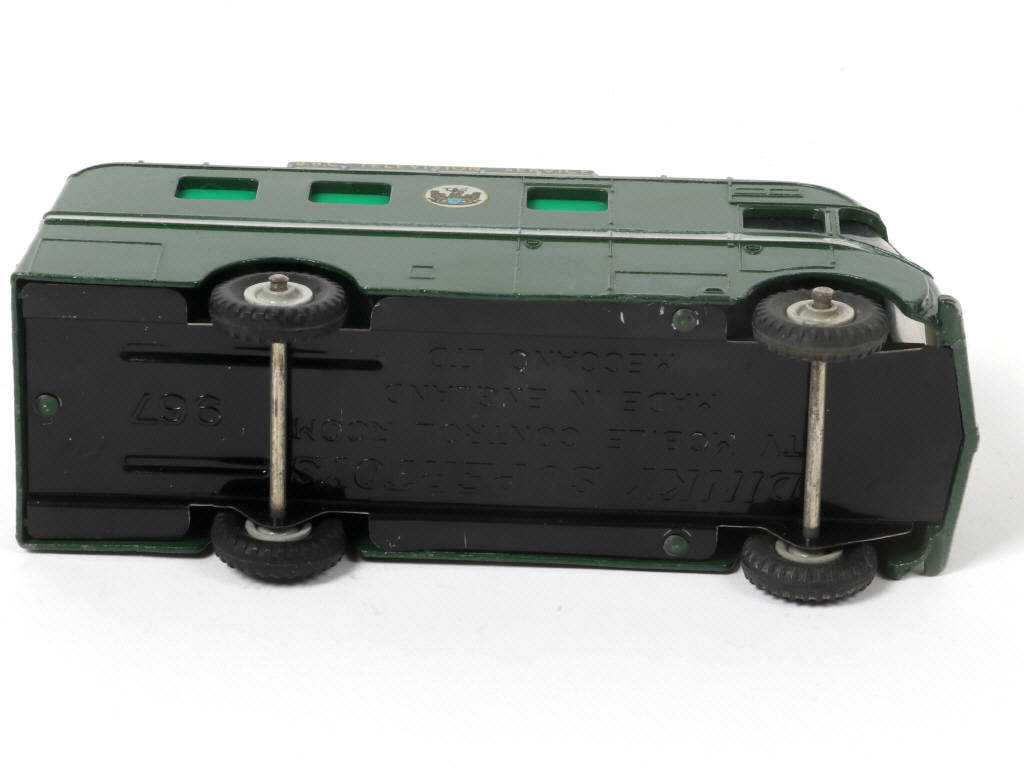 Lot 301 - DINKY TOYS (GB) (1)