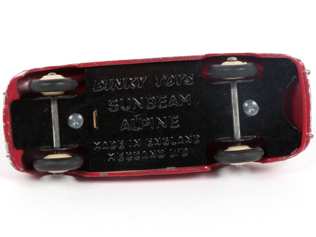 Lot 292 - DINKY TOYS (GB) (1)
