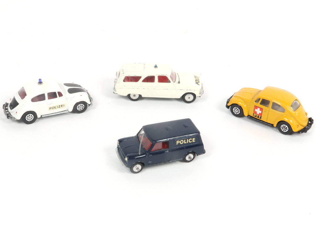 Lot 226 - CORGI TOYS (GB) (4)