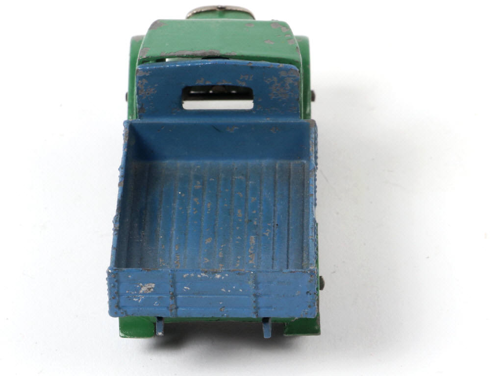 Lot 361 - DINKY TOYS (GB) (1)