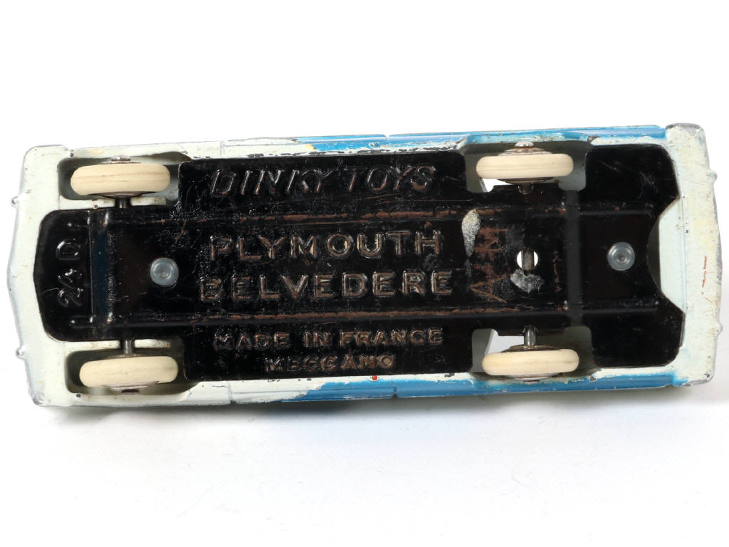 Lot 256 - DINKY TOYS (FRANCE) (1)