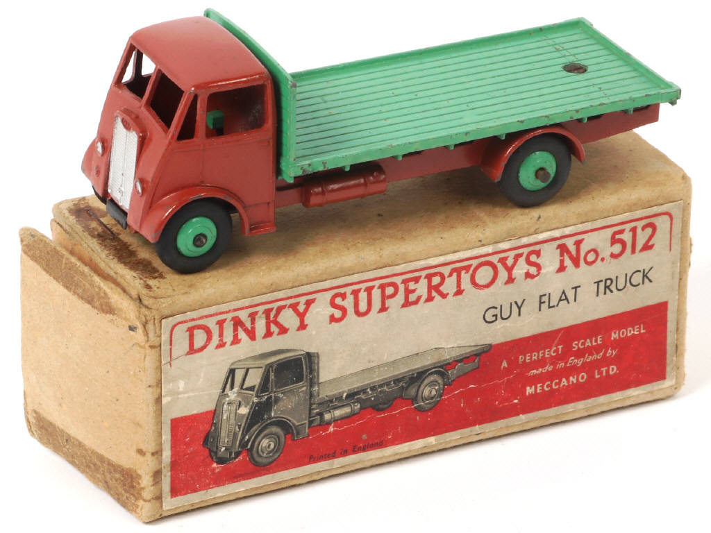 Lot 384 - DINKY TOYS (GB) (1)