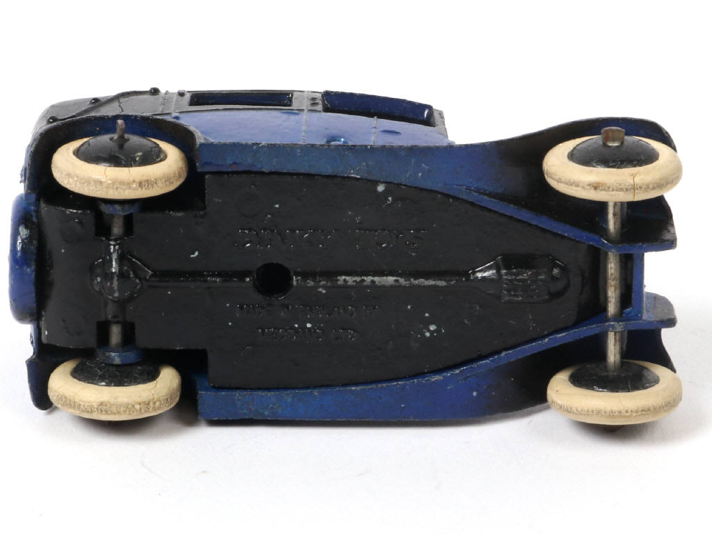 Lot 370 - DINKY TOYS (GB) (1)