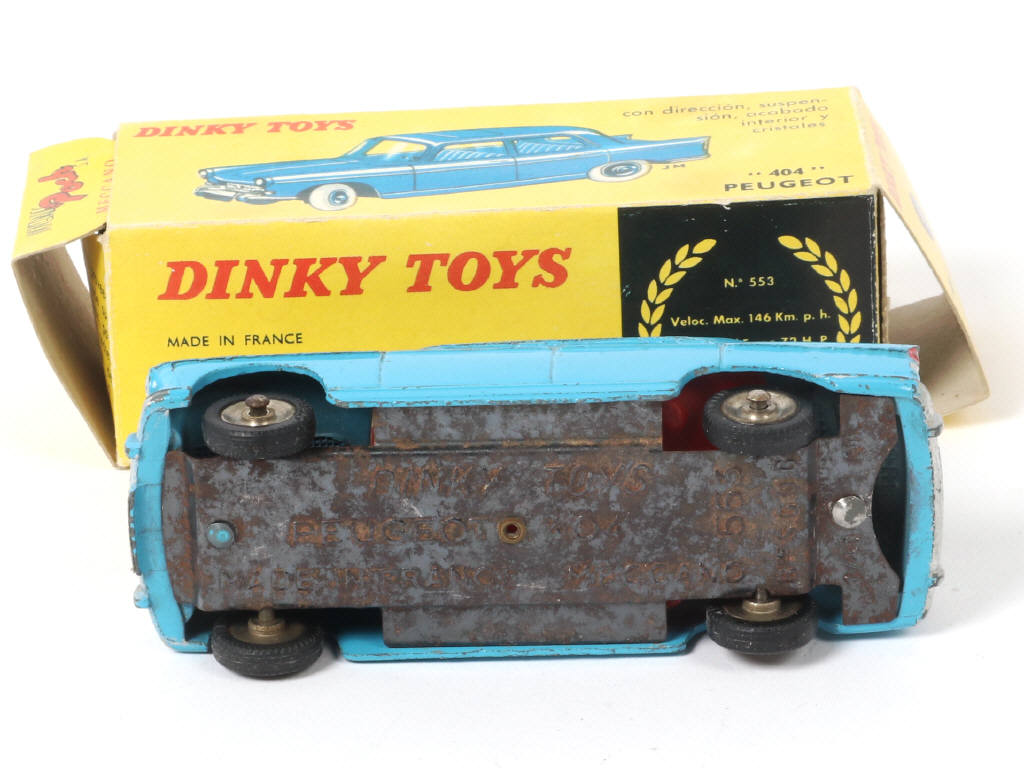 Lot 204 - DINKY TOYS (FRANCE) Série POCH (1)