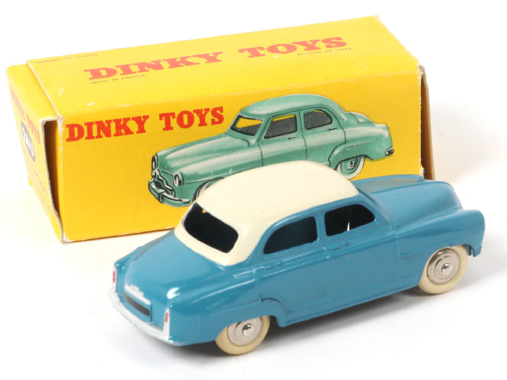 Lot 263 - DINKY TOYS (FRANCE) (1)