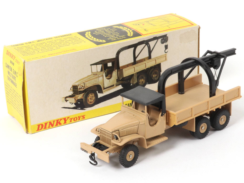 Lot 344 - DINKY TOYS (FRANCE) (1)