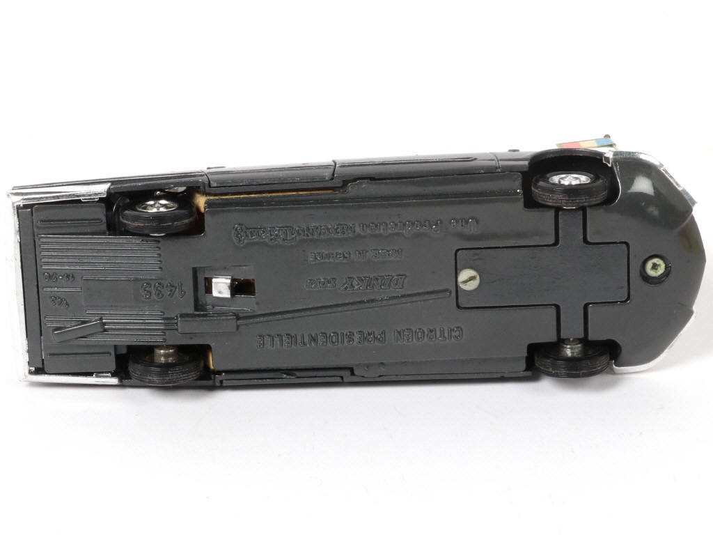 Lot 286 - DINKY TOYS (FRANCE) (1)