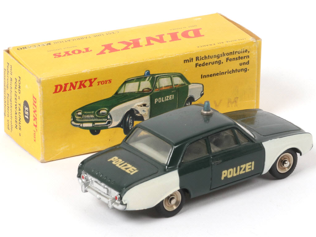 Lot 275 - DINKY TOYS (FRANCE) (1)