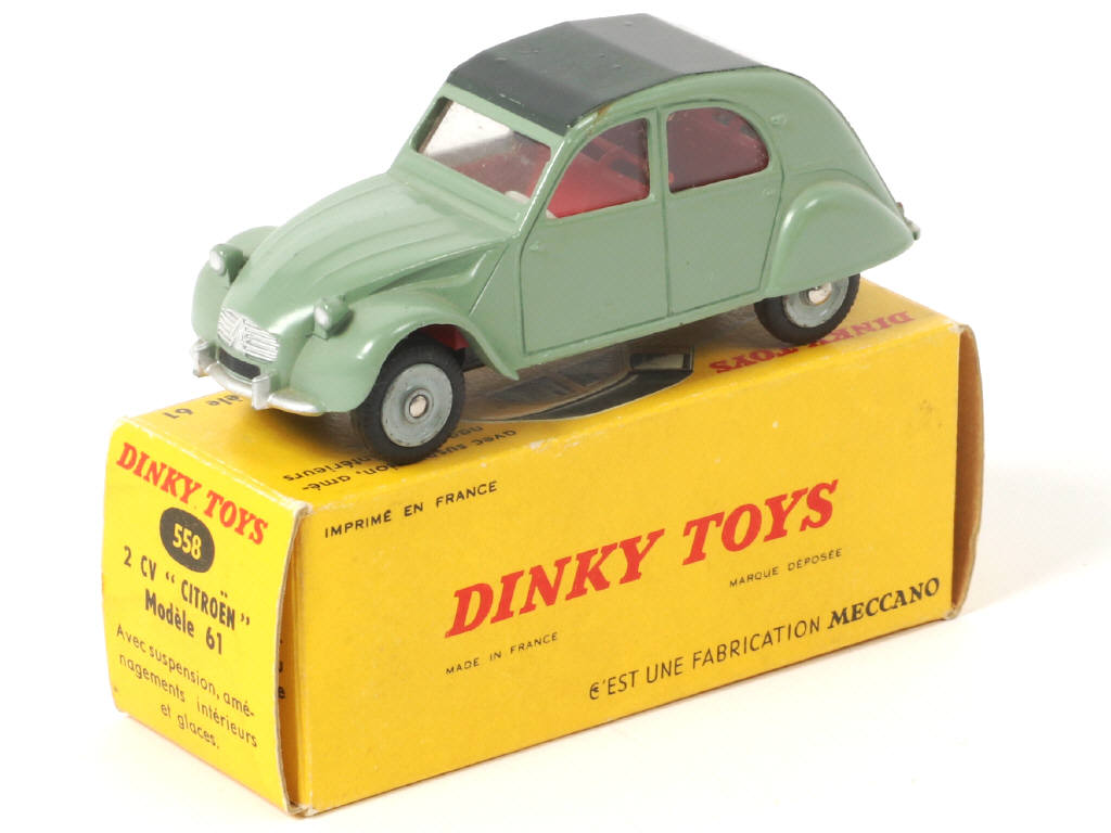 Lot 269 - DINKY TOYS (FRANCE) (1)