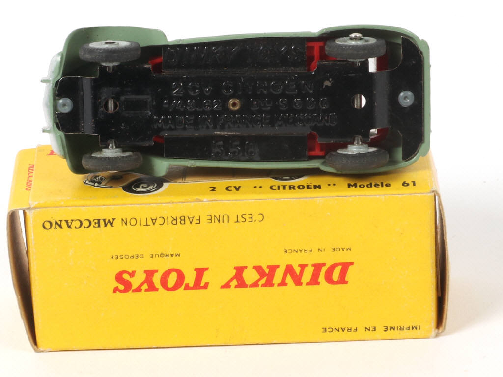 Lot 269 - DINKY TOYS (FRANCE) (1)