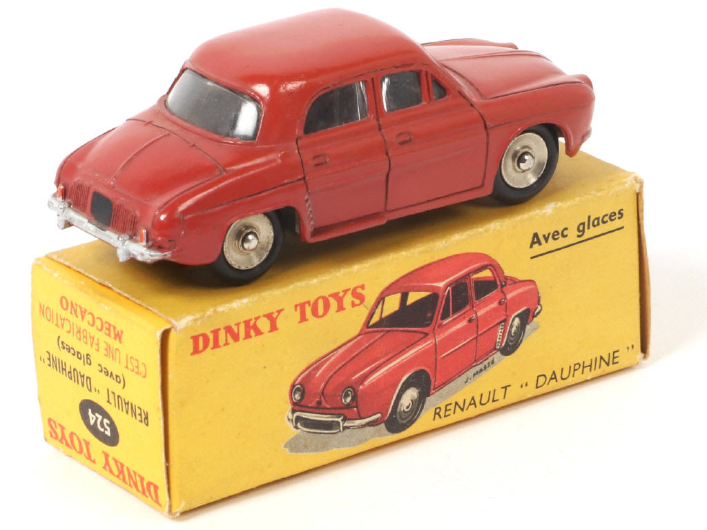 Lot 258 - DINKY TOYS (FRANCE) (1)