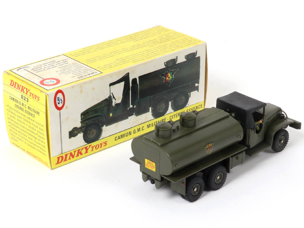 Lot 345 - DINKY TOYS (FRANCE) (1)