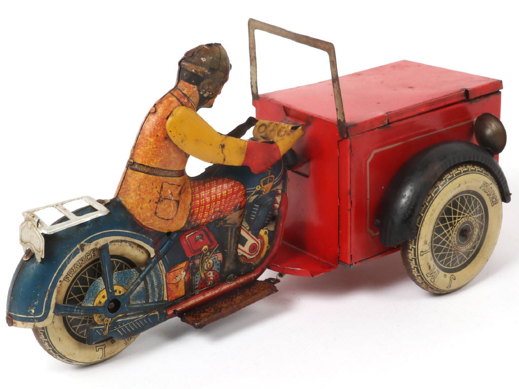 Lot 81 - J.M.L. JOUETS MAGNIN - LYON (FRANCE) (1)