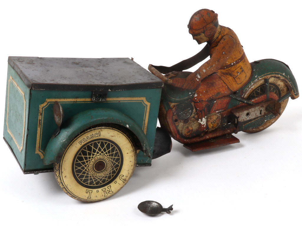Lot 82 - J.M.L. JOUETS MAGNIN - LYON (FRANCE) (1)