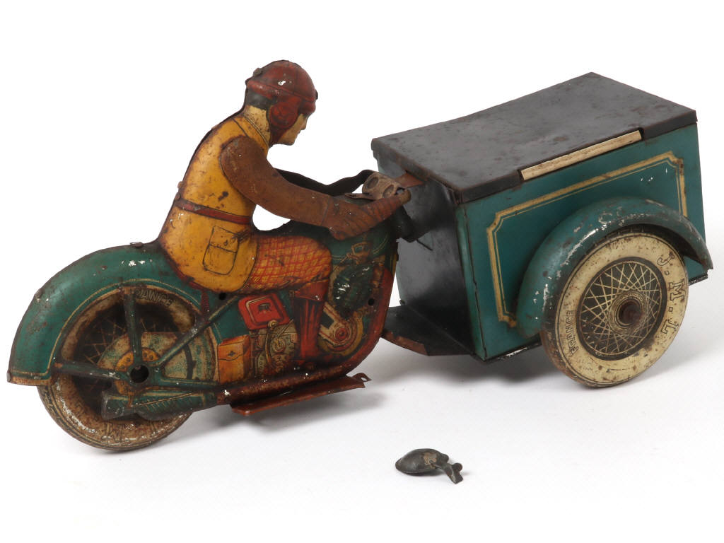 Lot 82 - J.M.L. JOUETS MAGNIN - LYON (FRANCE) (1)
