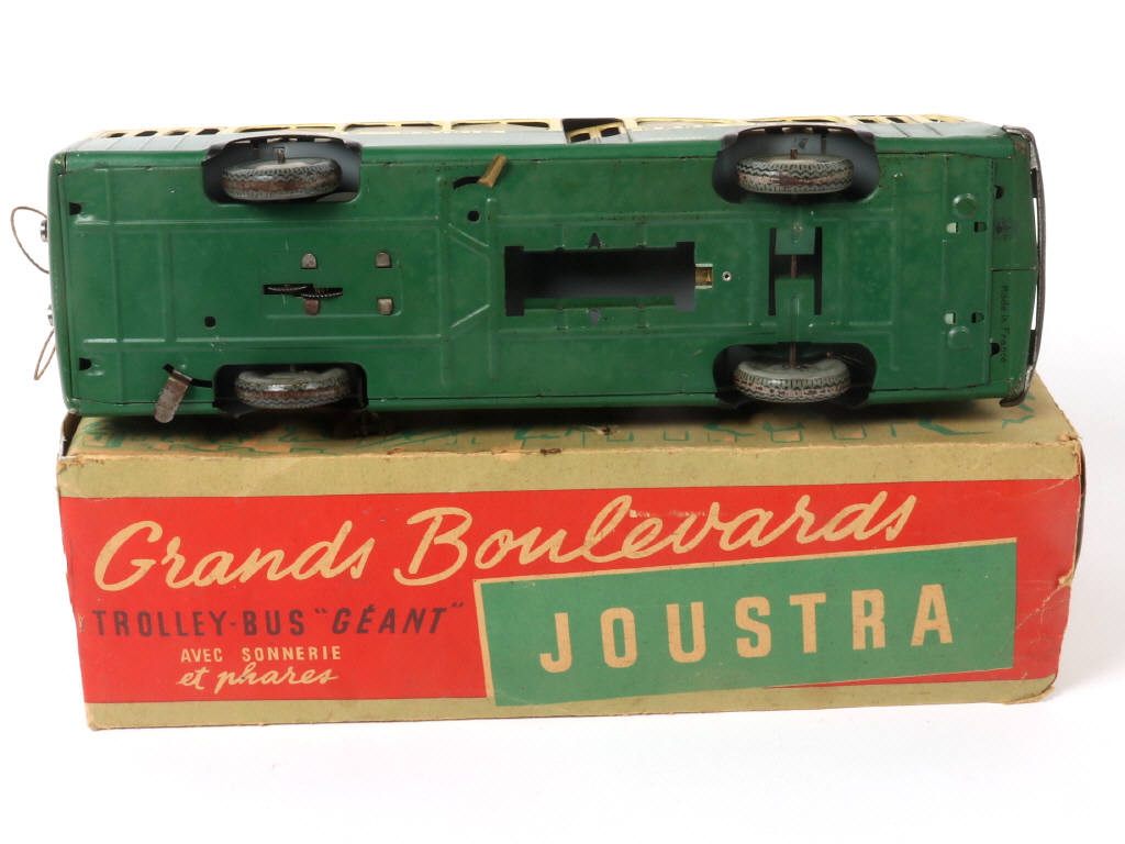 Lot 126 - JOUSTRA (FRANCE) (1)